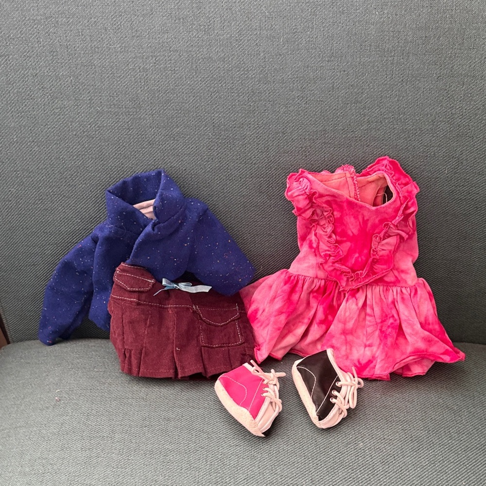 Clothes for 18" Dolls Our Generation